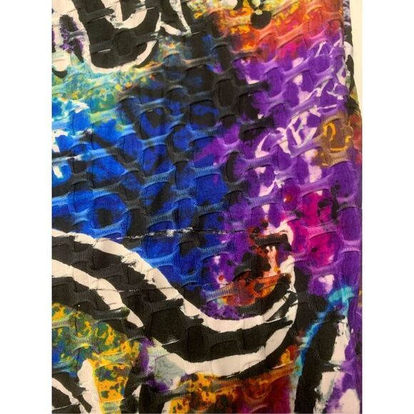 Graffiti Patterned Waffle Knit Leggings - Picture 5 of 7